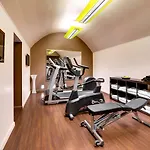 מלון Duo 4*