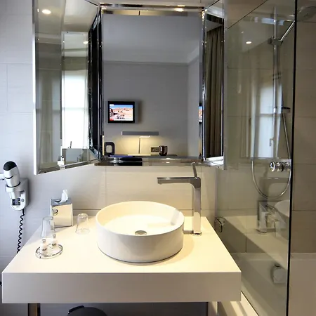 Duo Hotel Paris