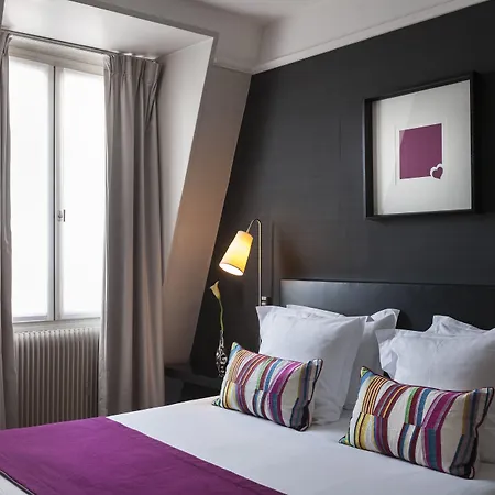 オテル デュオ 4*